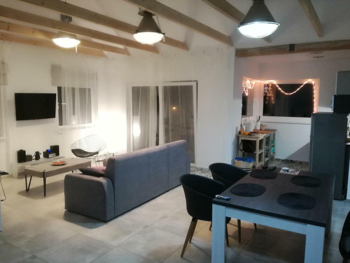 רבאל Apartamenty Oaza מראה חיצוני תמונה